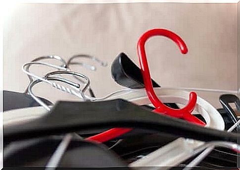 Disorganized hangers