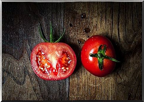 7 reasons to eat tomatoes 7 days a week