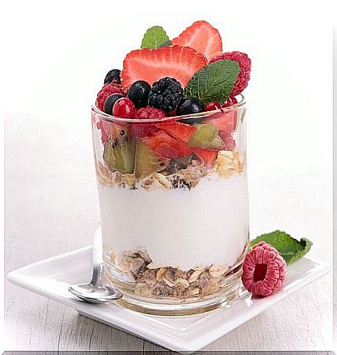 yogurt with muesli and berries